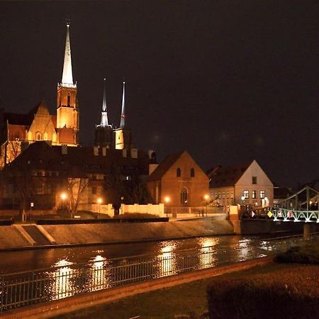 Natural Apartment In The City Center - Old Town 브로츠와프 외부 사진